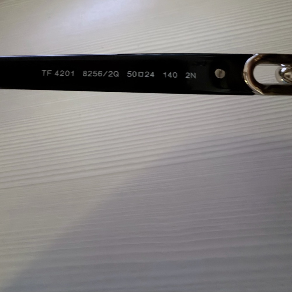 Tiffany & Co. Black Sunglasses TF 4201 - Picture 6 of 8